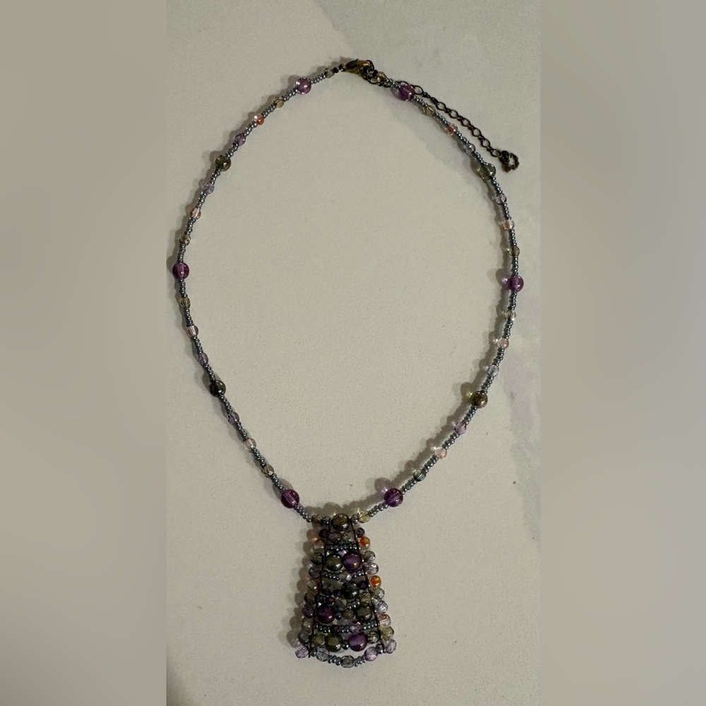 Delicate Multicolor Beaded Pendant Necklace - Women Jewelry